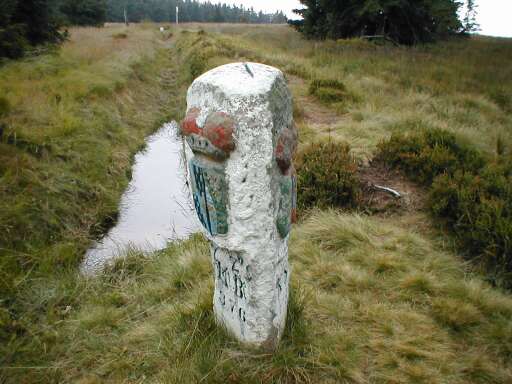 Historický hraniční patník Historický hraniční patník